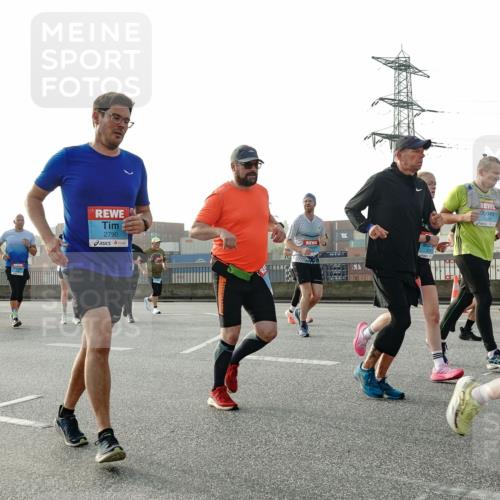 03.10.2026 - Köhlbrandbrückenlauf Michael Burmester http://msf.ph/oto/10766154 03.10.2026 09:21:22 Position 3 2790, 211 meine-sportfotos.de
