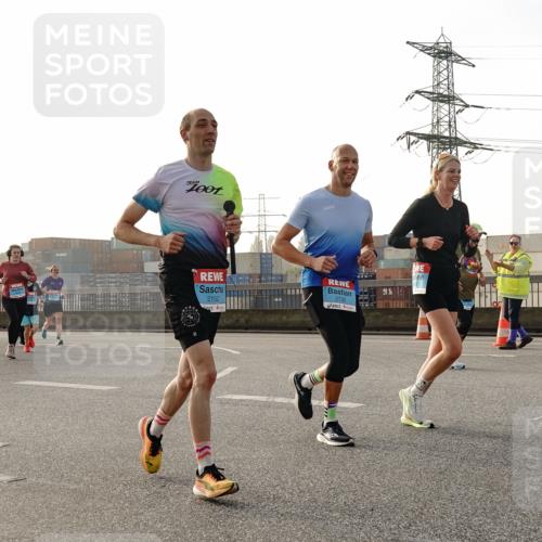 03.10.2026 - Köhlbrandbrückenlauf Michael Burmester http://msf.ph/oto/10766176 03.10.2026 09:21:26 Position 3 2730, 2152 meine-sportfotos.de