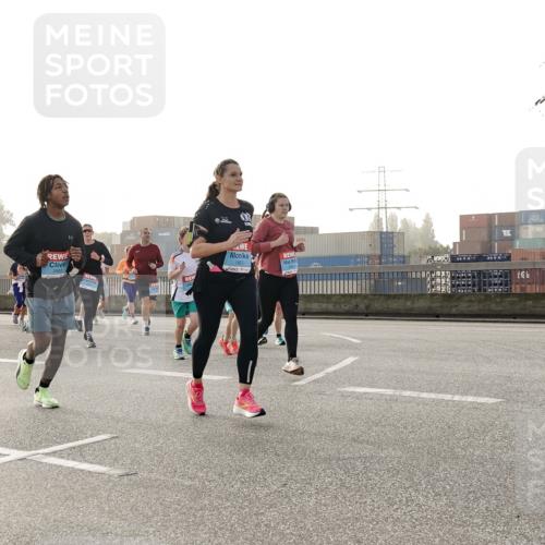 03.10.2026 - Köhlbrandbrückenlauf Michael Burmester http://msf.ph/oto/10766181 03.10.2026 09:21:27 Position 3 1857 meine-sportfotos.de