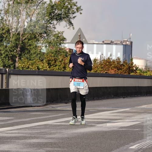 03.10.2026 - Köhlbrandbrückenlauf Michael Burmester http://msf.ph/oto/10766222 03.10.2026 09:46:18 Position 3 314, 3798, 1196 meine-sportfotos.de