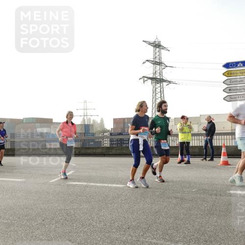 03.10.2026 - Köhlbrandbrückenlauf Michael Burmester http://msf.ph/oto/10766225 03.10.2026 09:21:33 Position 3 2800, 3 meine-sportfotos.de