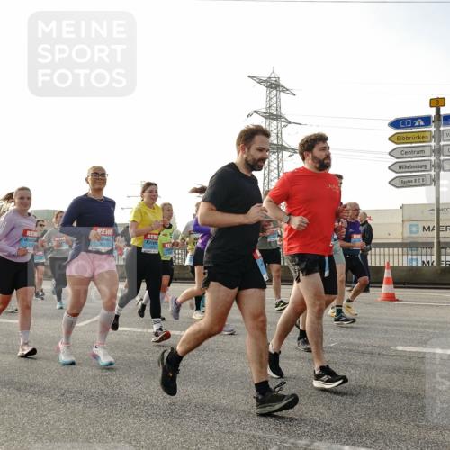 03.10.2026 - Köhlbrandbrückenlauf Michael Burmester http://msf.ph/oto/10766286 03.10.2026 09:21:41 Position 3 3031, 3 meine-sportfotos.de