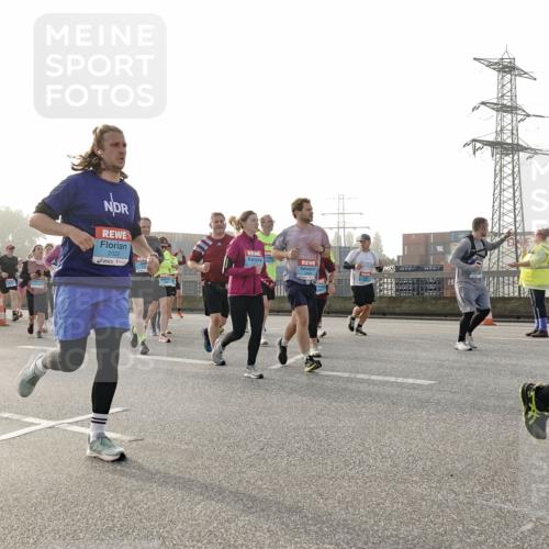 03.10.2026 - Köhlbrandbrückenlauf Michael Burmester http://msf.ph/oto/10766380 03.10.2026 09:21:50 Position 3 2020 meine-sportfotos.de
