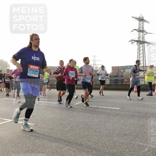 03.10.2026 - Köhlbrandbrückenlauf Michael Burmester http://msf.ph/oto/10766382 03.10.2026 09:21:50 Position 3 2020, 1 meine-sportfotos.de