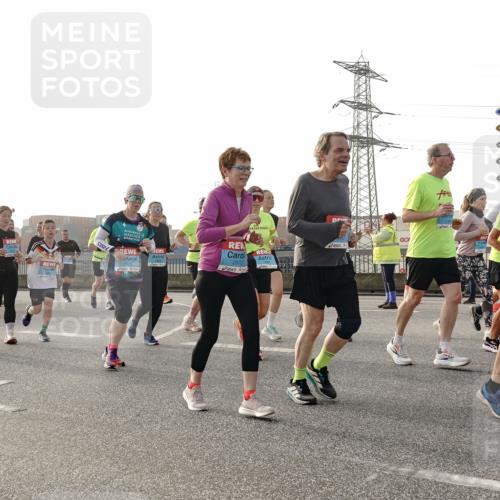 03.10.2026 - Köhlbrandbrückenlauf Michael Burmester http://msf.ph/oto/10766405 03.10.2026 09:21:52 Position 3 2972, 11885, 3 meine-sportfotos.de