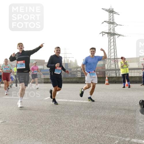 03.10.2026 - Köhlbrandbrückenlauf Michael Burmester http://msf.ph/oto/10766465 03.10.2026 09:22:00 Position 3 3047, 1 meine-sportfotos.de