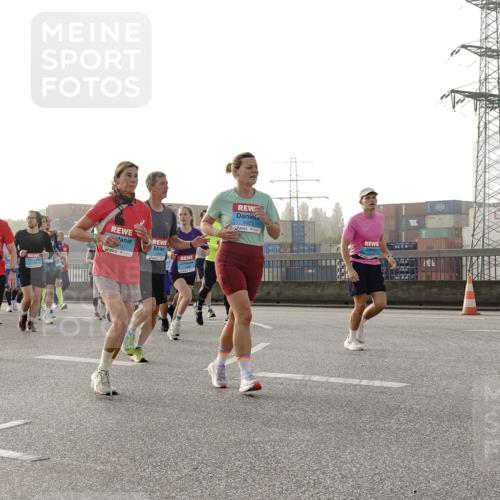 03.10.2026 - Köhlbrandbrückenlauf Michael Burmester http://msf.ph/oto/10766482 03.10.2026 09:22:02 Position 3 3023 meine-sportfotos.de