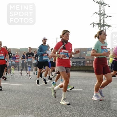 03.10.2026 - Köhlbrandbrückenlauf Michael Burmester http://msf.ph/oto/10766489 03.10.2026 09:22:03 Position 3 1511, 82 meine-sportfotos.de