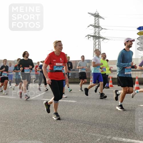 03.10.2026 - Köhlbrandbrückenlauf Michael Burmester http://msf.ph/oto/10766499 03.10.2026 09:22:05 Position 3 1511, 3 meine-sportfotos.de