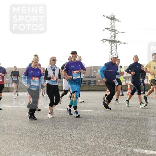 03.10.2026 - Köhlbrandbrückenlauf Michael Burmester http://msf.ph/oto/10766571 03.10.2026 09:22:13 Position 3 1667 meine-sportfotos.de
