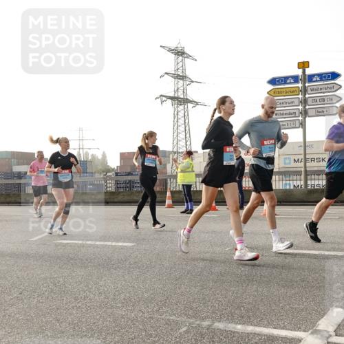 03.10.2026 - Köhlbrandbrückenlauf Michael Burmester http://msf.ph/oto/10766596 03.10.2026 09:22:16 Position 3  meine-sportfotos.de