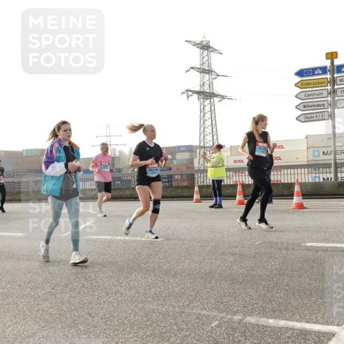 03.10.2026 - Köhlbrandbrückenlauf Michael Burmester http://msf.ph/oto/10766602 03.10.2026 09:22:17 Position 3 3 meine-sportfotos.de