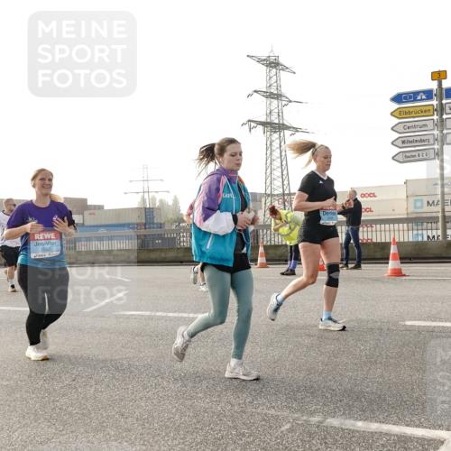 03.10.2026 - Köhlbrandbrückenlauf Michael Burmester http://msf.ph/oto/10766608 03.10.2026 09:22:18 Position 3 1537 meine-sportfotos.de