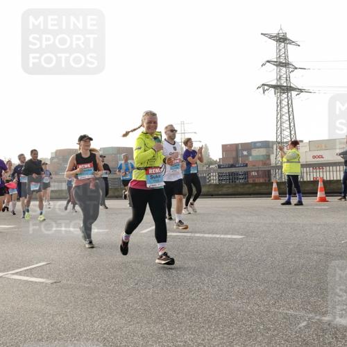 03.10.2026 - Köhlbrandbrückenlauf Michael Burmester http://msf.ph/oto/10766623 03.10.2026 09:22:19 Position 3 3 meine-sportfotos.de
