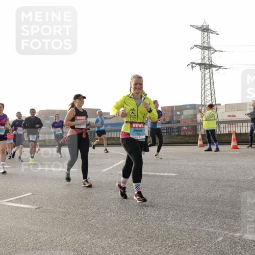 03.10.2026 - Köhlbrandbrückenlauf Michael Burmester http://msf.ph/oto/10766629 03.10.2026 09:22:20 Position 3 1106, 3 meine-sportfotos.de