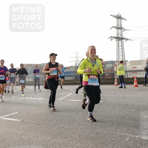 03.10.2026 - Köhlbrandbrückenlauf Michael Burmester http://msf.ph/oto/10766633 03.10.2026 09:22:20 Position 3 1117, 1106, 3 meine-sportfotos.de