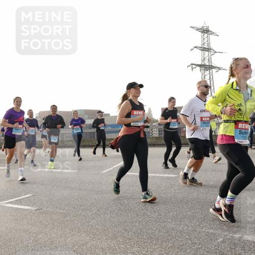 03.10.2026 - Köhlbrandbrückenlauf Michael Burmester http://msf.ph/oto/10766637 03.10.2026 09:22:20 Position 3 11, 1106 meine-sportfotos.de