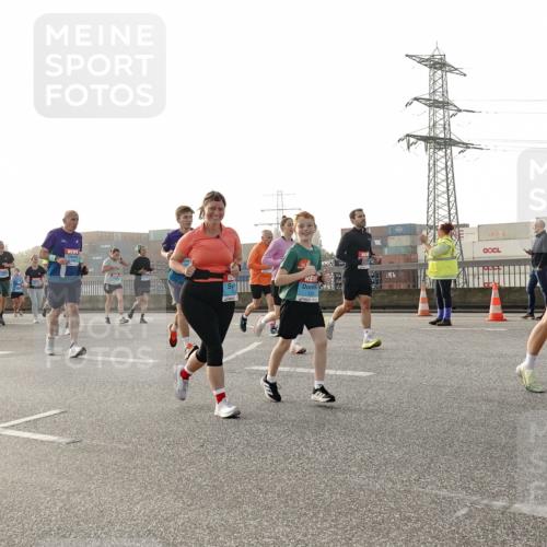 03.10.2026 - Köhlbrandbrückenlauf Michael Burmester http://msf.ph/oto/10766669 03.10.2026 09:22:25 Position 3 120 meine-sportfotos.de