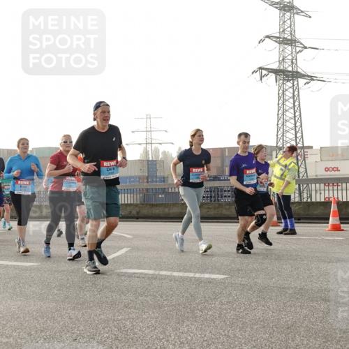 03.10.2026 - Köhlbrandbrückenlauf Michael Burmester http://msf.ph/oto/10766714 03.10.2026 09:22:30 Position 3 3084 meine-sportfotos.de