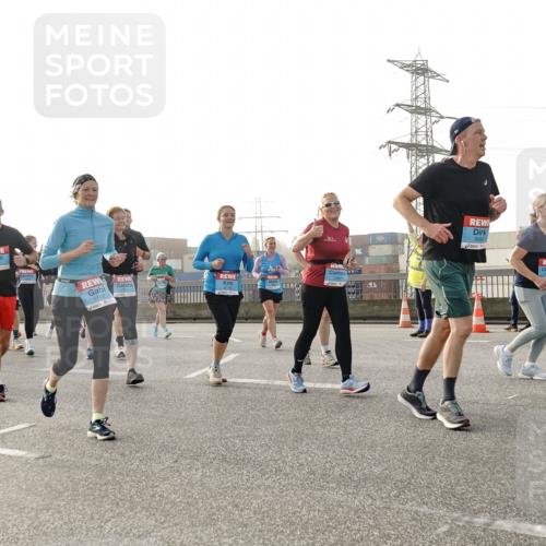 03.10.2026 - Köhlbrandbrückenlauf Michael Burmester http://msf.ph/oto/10766724 03.10.2026 09:22:31 Position 3 1107, 3084 meine-sportfotos.de