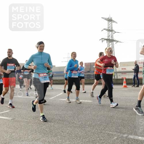 03.10.2026 - Köhlbrandbrückenlauf Michael Burmester http://msf.ph/oto/10766733 03.10.2026 09:22:32 Position 3 1107 meine-sportfotos.de