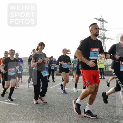 03.10.2026 - Köhlbrandbrückenlauf Michael Burmester http://msf.ph/oto/10766749 03.10.2026 09:22:33 Position 3 2857, 2545 meine-sportfotos.de