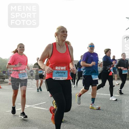 03.10.2026 - Köhlbrandbrückenlauf Michael Burmester http://msf.ph/oto/10766767 03.10.2026 09:22:35 Position 3 2908, 1602 meine-sportfotos.de