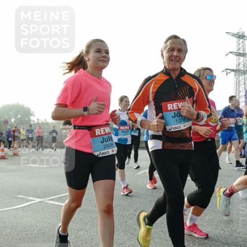03.10.2026 - Köhlbrandbrückenlauf Michael Burmester http://msf.ph/oto/10766773 03.10.2026 09:22:36 Position 3 3357, 2908, 1376, 2846 meine-sportfotos.de