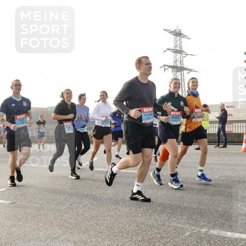 03.10.2026 - Köhlbrandbrückenlauf Michael Burmester http://msf.ph/oto/10766816 03.10.2026 09:22:47 Position 3 1642, 3 meine-sportfotos.de