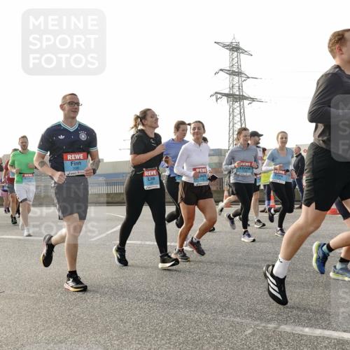 03.10.2026 - Köhlbrandbrückenlauf Michael Burmester http://msf.ph/oto/10766820 03.10.2026 09:22:48 Position 3 3086, 302 meine-sportfotos.de