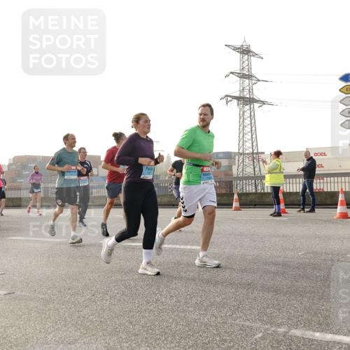 03.10.2026 - Köhlbrandbrückenlauf Michael Burmester http://msf.ph/oto/10766839 03.10.2026 09:22:50 Position 3 3 meine-sportfotos.de