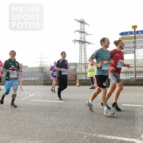 03.10.2026 - Köhlbrandbrückenlauf Michael Burmester http://msf.ph/oto/10766855 03.10.2026 09:22:51 Position 3 1577 meine-sportfotos.de