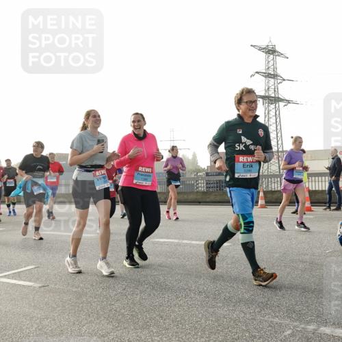 03.10.2026 - Köhlbrandbrückenlauf Michael Burmester http://msf.ph/oto/10766863 03.10.2026 09:22:53 Position 3 3286 meine-sportfotos.de