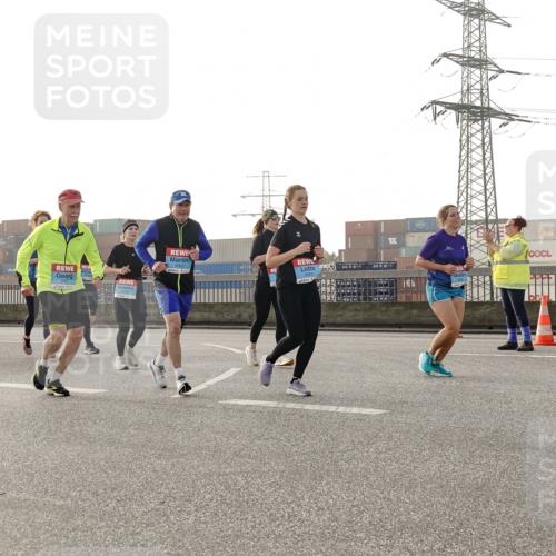 03.10.2026 - Köhlbrandbrückenlauf Michael Burmester http://msf.ph/oto/10766920 03.10.2026 09:23:01 Position 3 2711, 1 meine-sportfotos.de