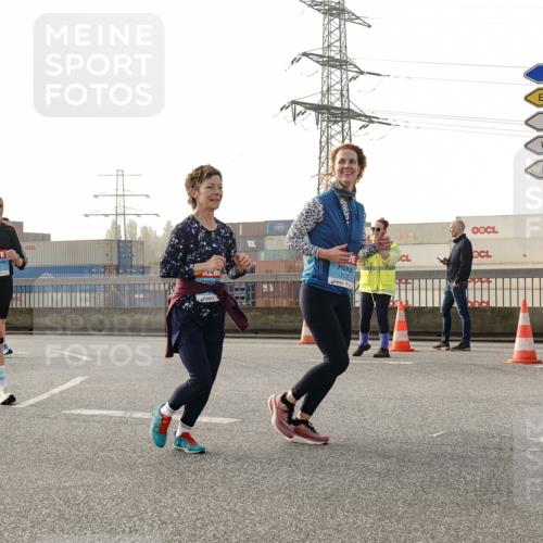 03.10.2026 - Köhlbrandbrückenlauf Michael Burmester http://msf.ph/oto/10766942 03.10.2026 09:23:04 Position 3 1917, 3, 3122 meine-sportfotos.de