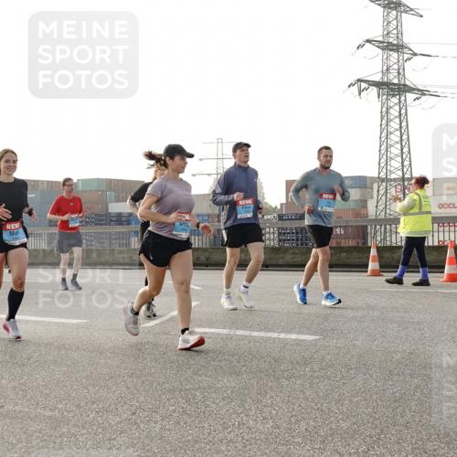 03.10.2026 - Köhlbrandbrückenlauf Michael Burmester http://msf.ph/oto/10766953 03.10.2026 09:23:06 Position 3 0, 136 meine-sportfotos.de