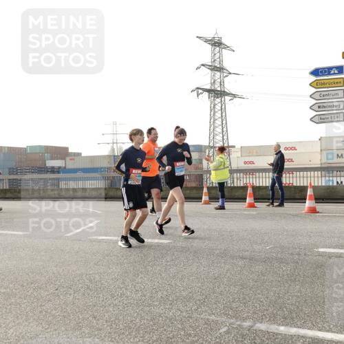 03.10.2026 - Köhlbrandbrückenlauf Michael Burmester http://msf.ph/oto/10766975 03.10.2026 09:23:10 Position 3 3 meine-sportfotos.de