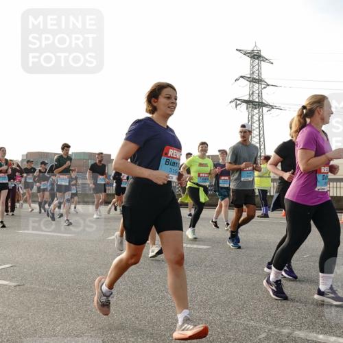03.10.2026 - Köhlbrandbrückenlauf Michael Burmester http://msf.ph/oto/10767013 03.10.2026 09:23:18 Position 3 3155 meine-sportfotos.de
