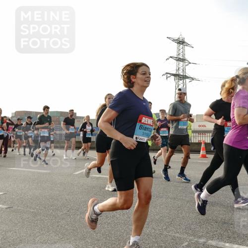 03.10.2026 - Köhlbrandbrückenlauf Michael Burmester http://msf.ph/oto/10767015 03.10.2026 09:23:18 Position 3 3155, 3 meine-sportfotos.de