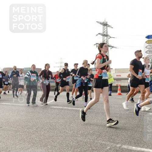 03.10.2026 - Köhlbrandbrückenlauf Michael Burmester http://msf.ph/oto/10767038 03.10.2026 09:23:21 Position 3  meine-sportfotos.de