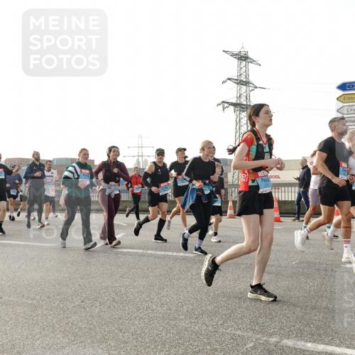 03.10.2026 - Köhlbrandbrückenlauf Michael Burmester http://msf.ph/oto/10767040 03.10.2026 09:23:21 Position 3 2435 meine-sportfotos.de
