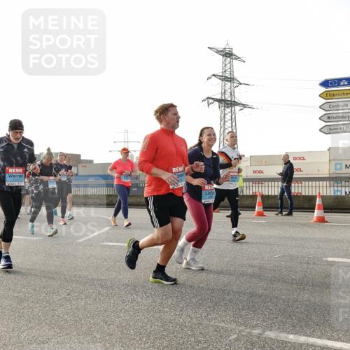 03.10.2026 - Köhlbrandbrückenlauf Michael Burmester http://msf.ph/oto/10767095 03.10.2026 09:23:27 Position 3 1751, 3 meine-sportfotos.de