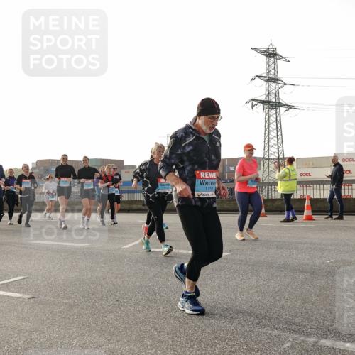 03.10.2026 - Köhlbrandbrückenlauf Michael Burmester http://msf.ph/oto/10767101 03.10.2026 09:23:28 Position 3 1751 meine-sportfotos.de