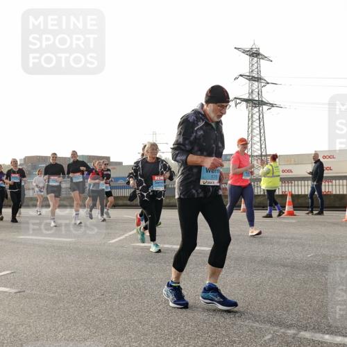 03.10.2026 - Köhlbrandbrückenlauf Michael Burmester http://msf.ph/oto/10767102 03.10.2026 09:23:28 Position 3 1952, 1751 meine-sportfotos.de