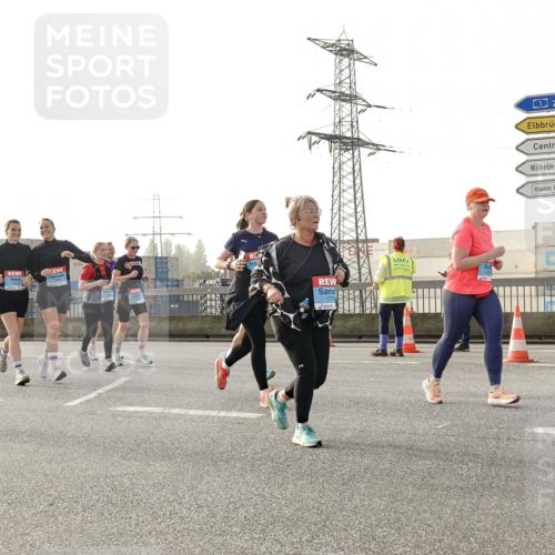 03.10.2026 - Köhlbrandbrückenlauf Michael Burmester http://msf.ph/oto/10767108 03.10.2026 09:23:29 Position 3 3 meine-sportfotos.de