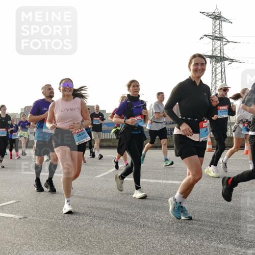 03.10.2026 - Köhlbrandbrückenlauf Michael Burmester http://msf.ph/oto/10767137 03.10.2026 09:23:33 Position 3 3144, 1341, 1 meine-sportfotos.de