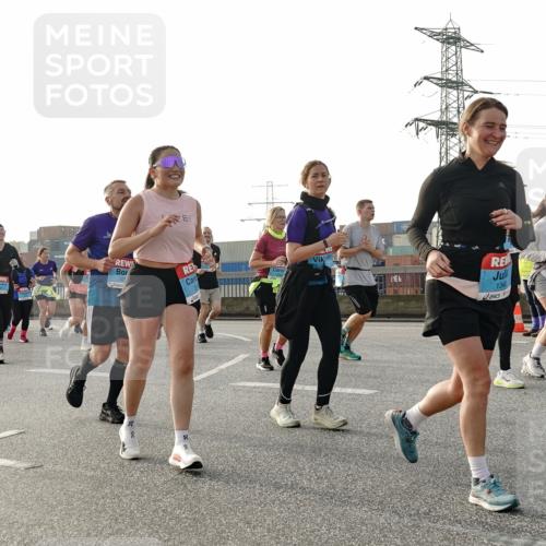 03.10.2026 - Köhlbrandbrückenlauf Michael Burmester http://msf.ph/oto/10767141 03.10.2026 09:23:33 Position 3 20, 134, 1341 meine-sportfotos.de