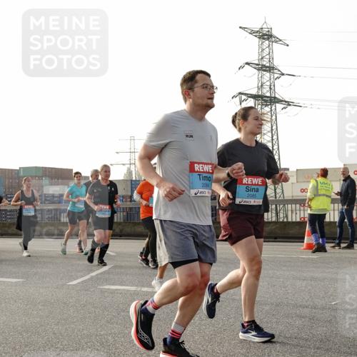 03.10.2026 - Köhlbrandbrückenlauf Michael Burmester http://msf.ph/oto/10767193 03.10.2026 09:23:41 Position 3 2084, 00, 2085 meine-sportfotos.de