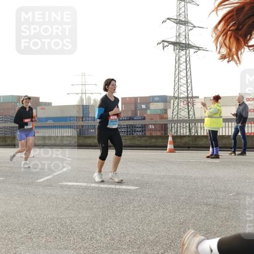03.10.2026 - Köhlbrandbrückenlauf Michael Burmester http://msf.ph/oto/10767242 03.10.2026 09:23:47 Position 3  meine-sportfotos.de