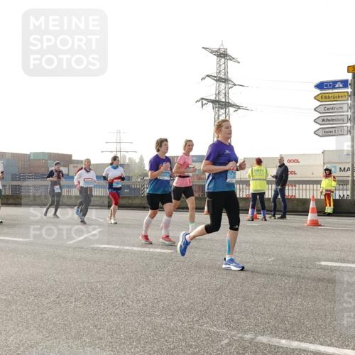 03.10.2026 - Köhlbrandbrückenlauf Michael Burmester http://msf.ph/oto/10767269 03.10.2026 09:23:52 Position 3  meine-sportfotos.de